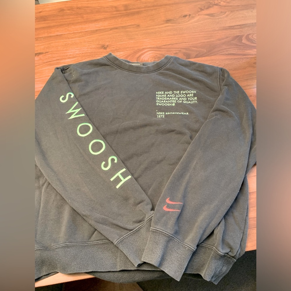 Nike Black Swoosh sweatshirt. Men’s medium.